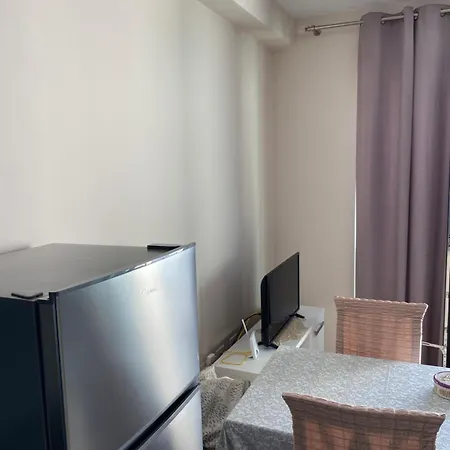 Kam Apartment