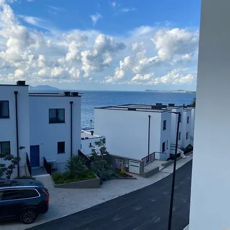 Apartment Kam